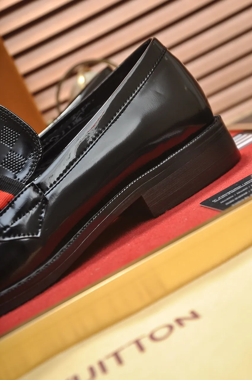 Men's shoes💰460💶【LOUIS VUITTON】(sheepskin lining) new cowhide LV formal shoes🎩🎩❗️🆘made one to one at the counter🎩original quality, imported cowhide upper➕full sheepskin lining➕original rubber outsole, {high quality visible}👣Size: 38-45 (45 custom-made)